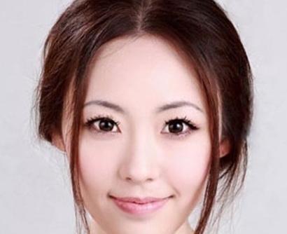 面相胸小女人性格 女人胸小有什么办法变大